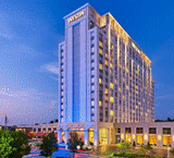 Westin Chicago North Shore (Chicago, IL) http://www.starwoodhotels.com/westin (en anglais)