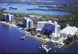 Sanibel Harbour Resort (Fort Myers, FL) http://www.sanibel-resort.com (en anglais)